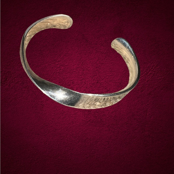 Sausalito Craft Works silver cuff marked SC anchor 2.25” - Picture 2 of 4